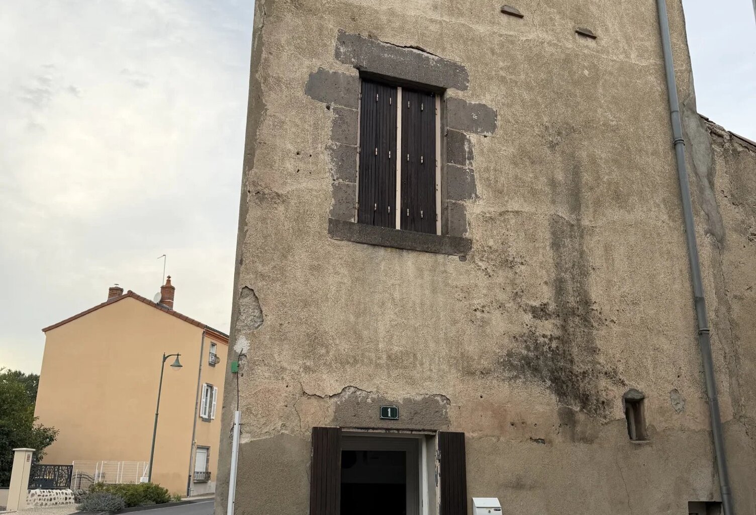 À LOUER – Charmante maison de ville meublée, entièrement équipée ! — photo 1