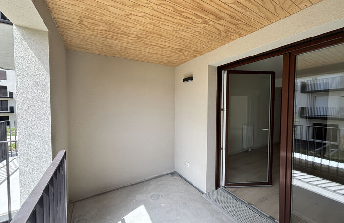 CAEN NORD COURSEULLES SUR MER IMMEUBLE NEUF T3 AVEC BALCON E — photo 2