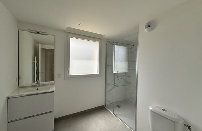 CAEN NORD COURSEULLES SUR MER IMMEUBLE NEUF T3 AVEC BALCON E — photo 5
