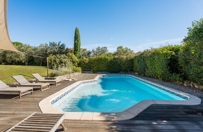 83640 SAINT ZACHARIE - Au calme, Villa type 6 avce piscine e — photo 3