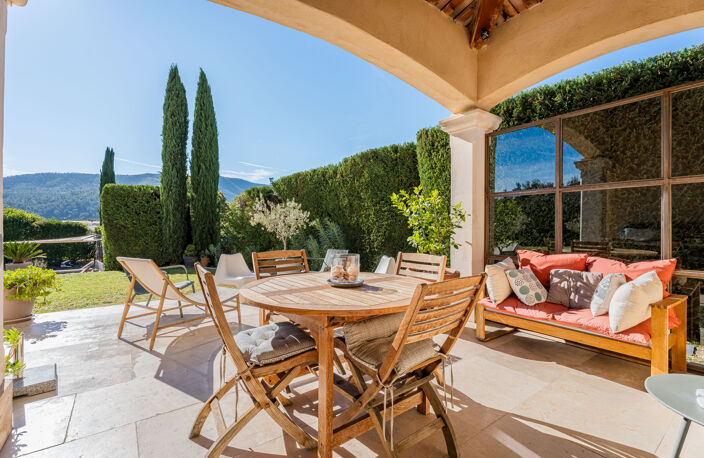 83640 SAINT ZACHARIE - Au calme, Villa type 6 avce piscine e — photo 5