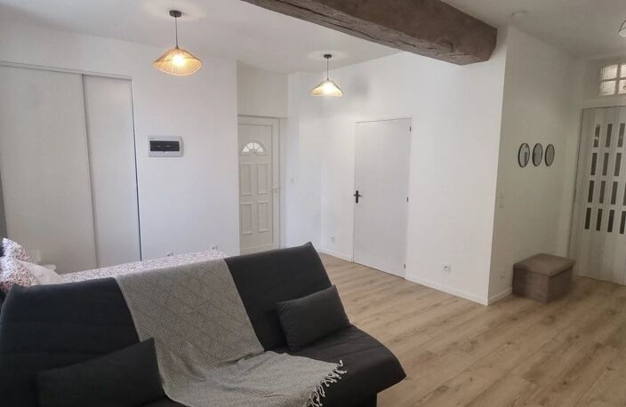Location hyper centre Pont sur Yonne — photo 3