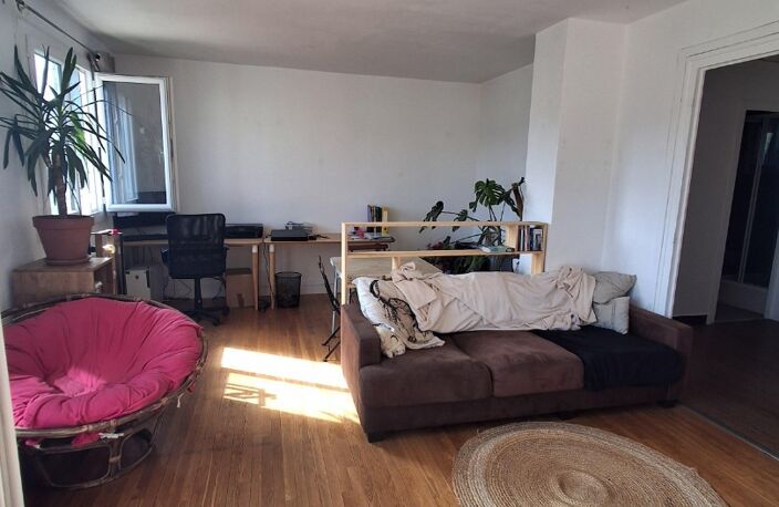 Location appartement 3 pièces 67 m² à Saint-Romain-en-Gal (69560) — photo 3