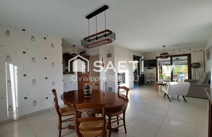 Maison à l'entretien parfait, confort et grand sous-sol ! — photo 3
