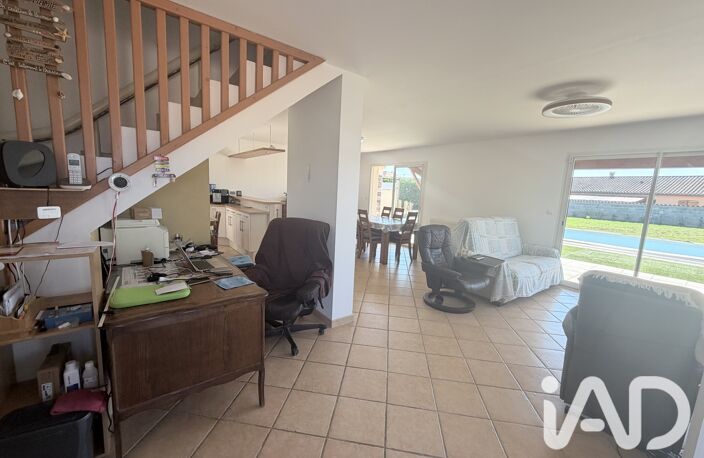 Vente Maison/villa 5 pièces — photo 2