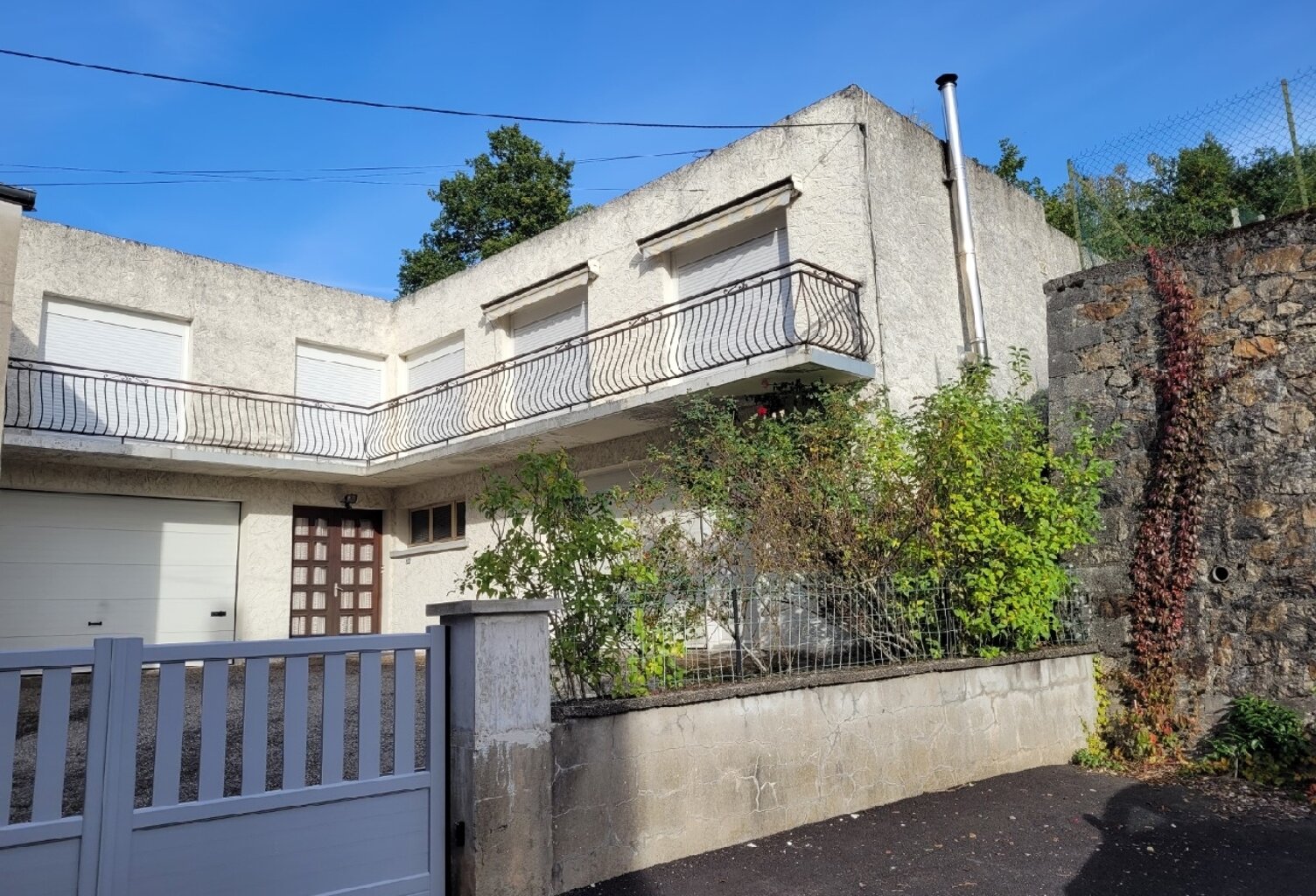 Vente immeuble  207 m² Bort-les-Orgues (19110) — photo 1