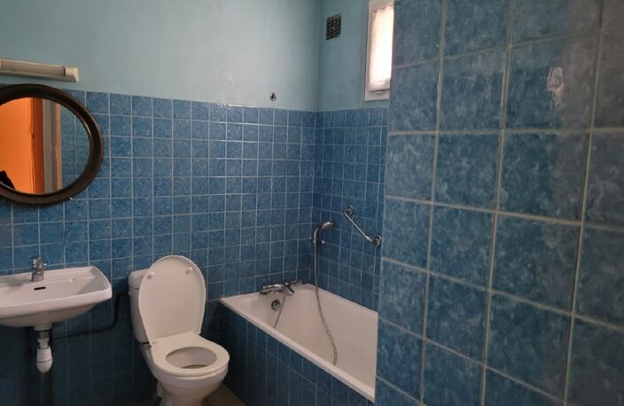 Vente immeuble  207 m² Bort-les-Orgues (19110) — photo 3
