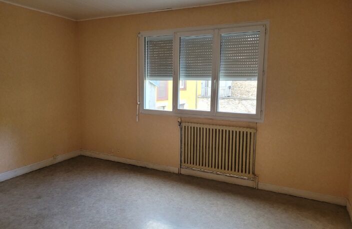 Vente immeuble  207 m² Bort-les-Orgues (19110) — photo 5