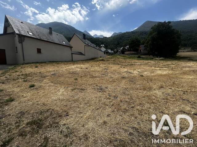 Vente Terrain à bâtir 647 m&sup2; — photo du bien
