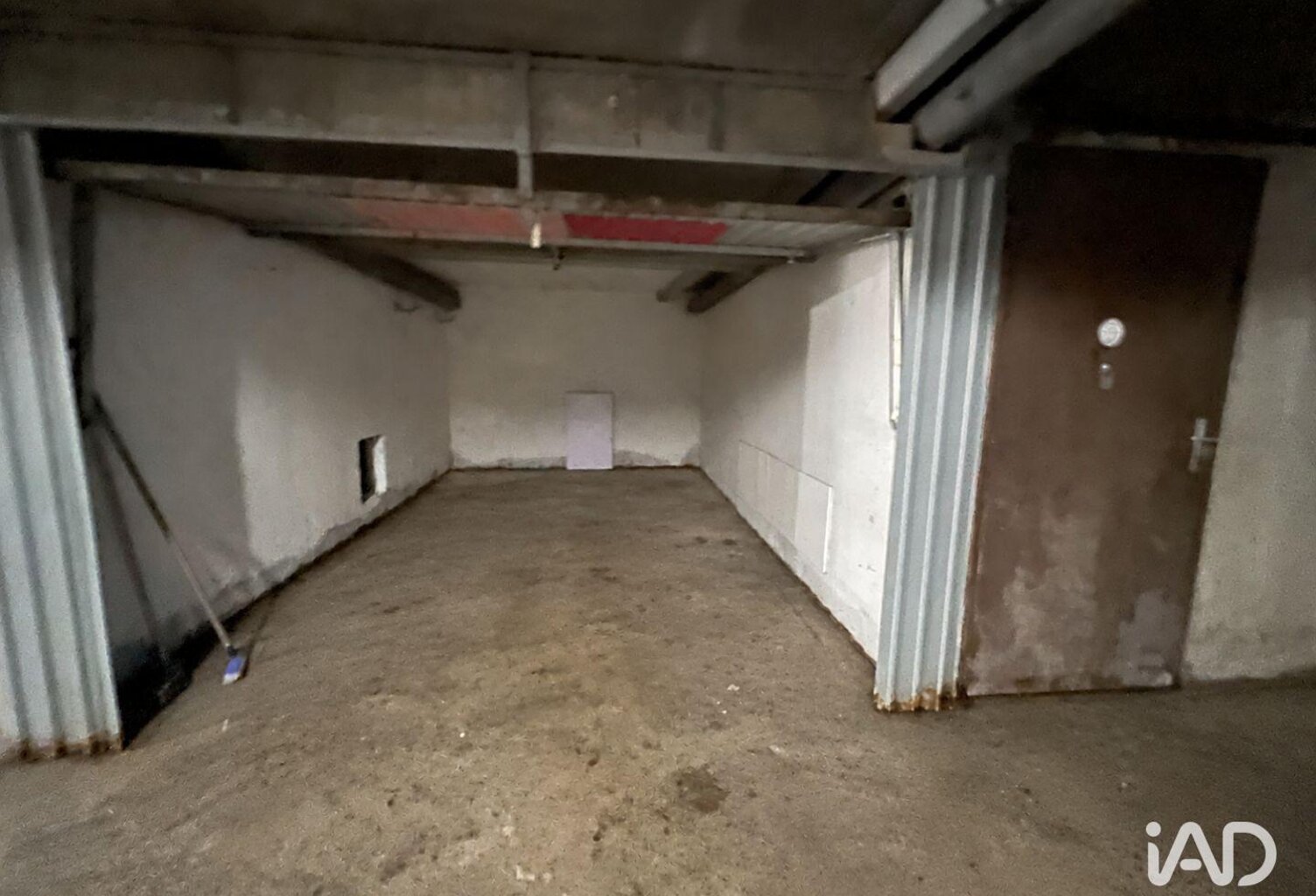 Vente Parking 16 m&sup2; — photo 1