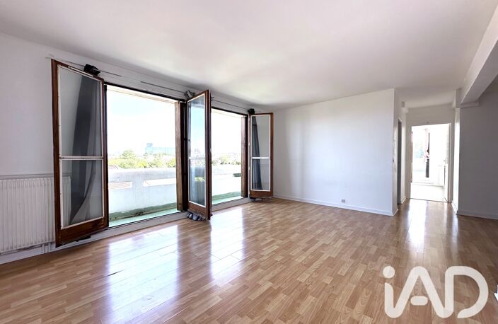 Location Appartement 4 pièces — photo 2