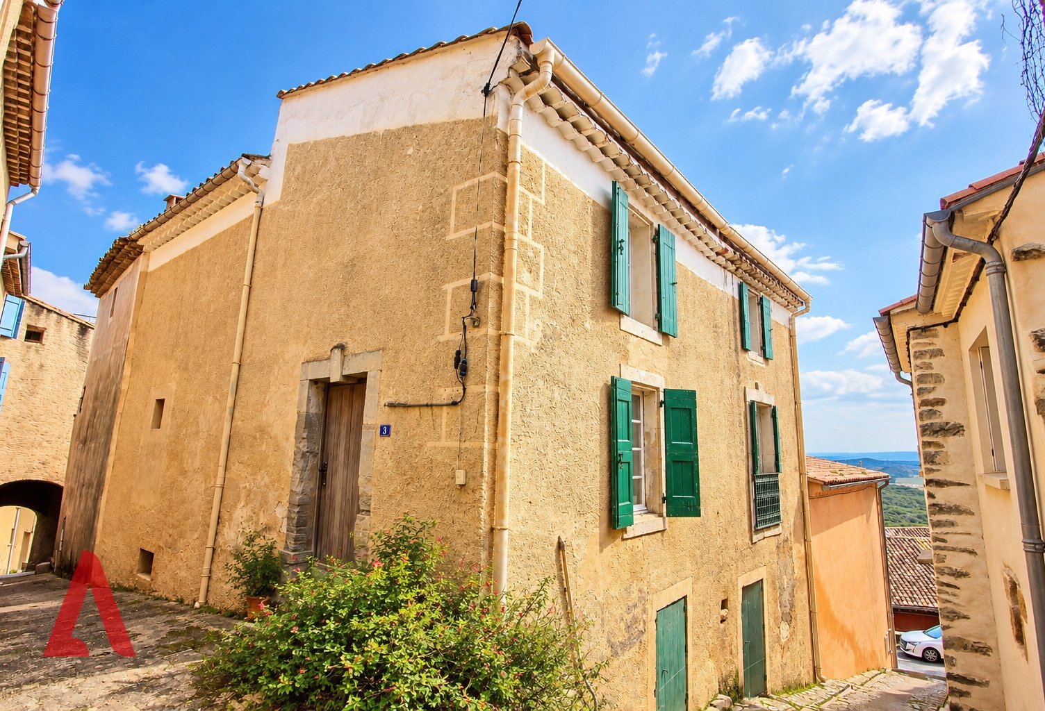 À Vendre  Maison de Village à Roquessels avec 743m2 de terrain — photo 1