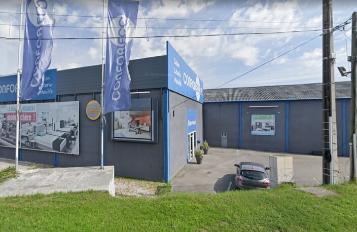 Vente Boutique/Local commercial 1 930 m&sup2; — photo 2