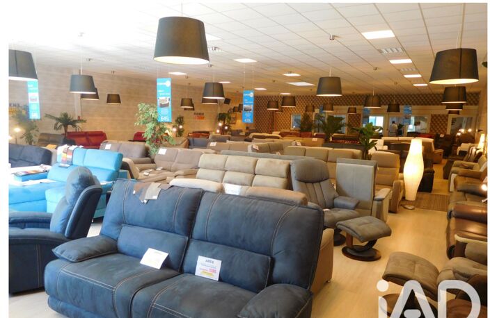 Vente Boutique/Local commercial 1 930 m&sup2; — photo 3