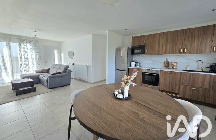 Vente Maison/villa 5 pièces — photo 2
