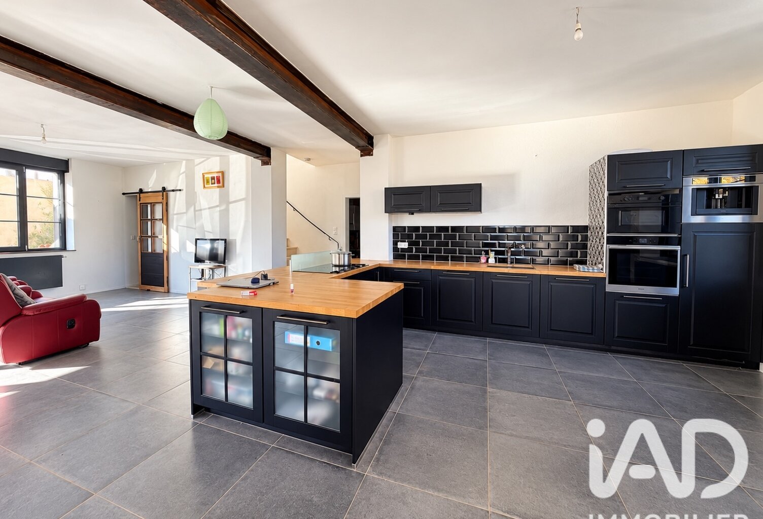 Vente Maison/villa 9 pièces — photo 1