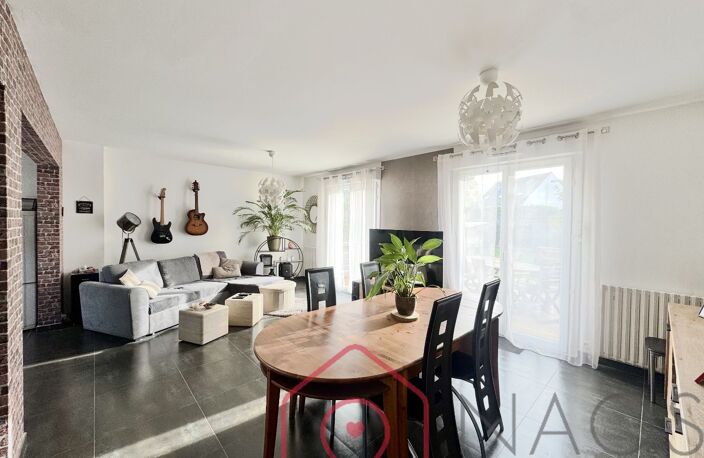 À VENDRE  BELLE MAISON FAMILIALE RÉNOVÉE DE 133 M² AVEC 5 CHAMBRES ET SOUS-SOL COMPLET 258500 FAI — photo 2