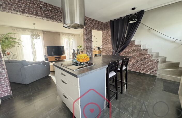 À VENDRE  BELLE MAISON FAMILIALE RÉNOVÉE DE 133 M² AVEC 5 CHAMBRES ET SOUS-SOL COMPLET 258500 FAI — photo 5