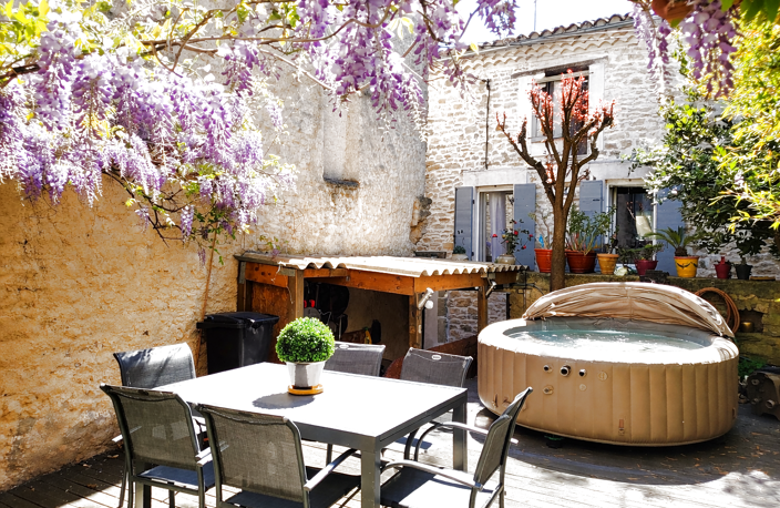 Très jolie Maison en pierre avec extérieurs sans vis-à-vis — photo 2