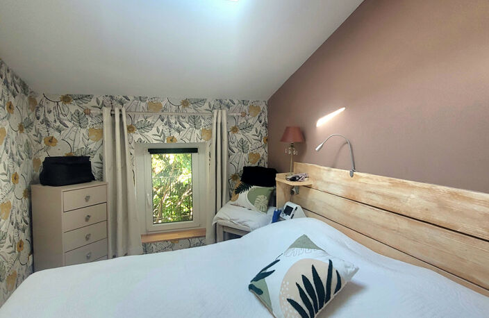 Très jolie Maison en pierre avec extérieurs sans vis-à-vis — photo 4