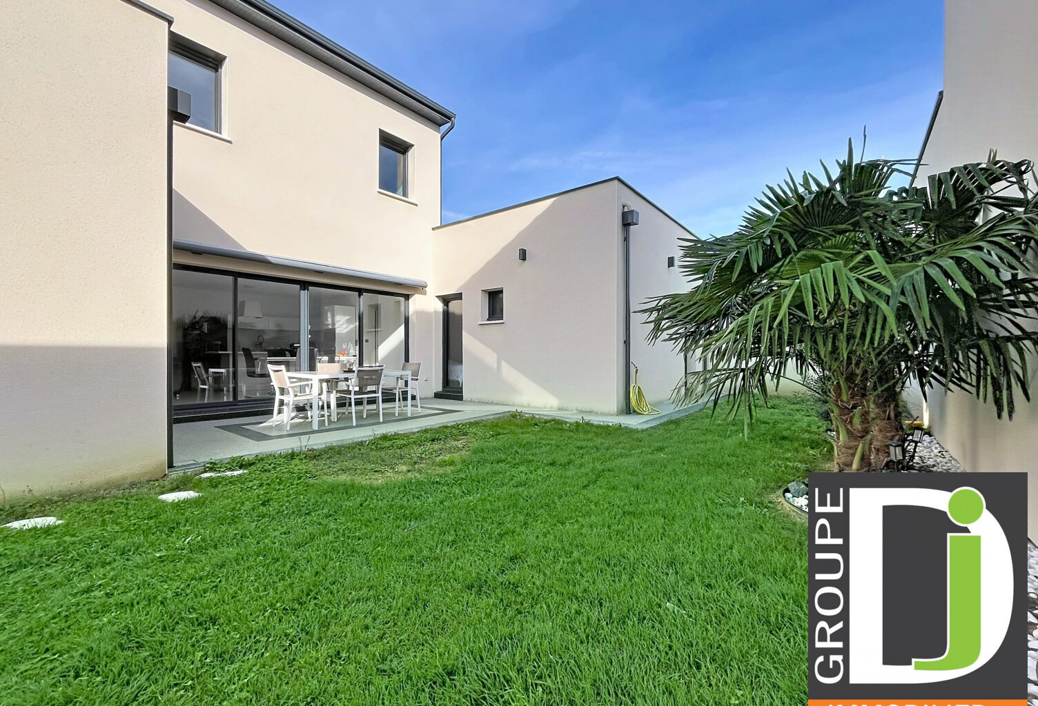Valence, a vendre maison Type 5 de 130 m² — photo 1