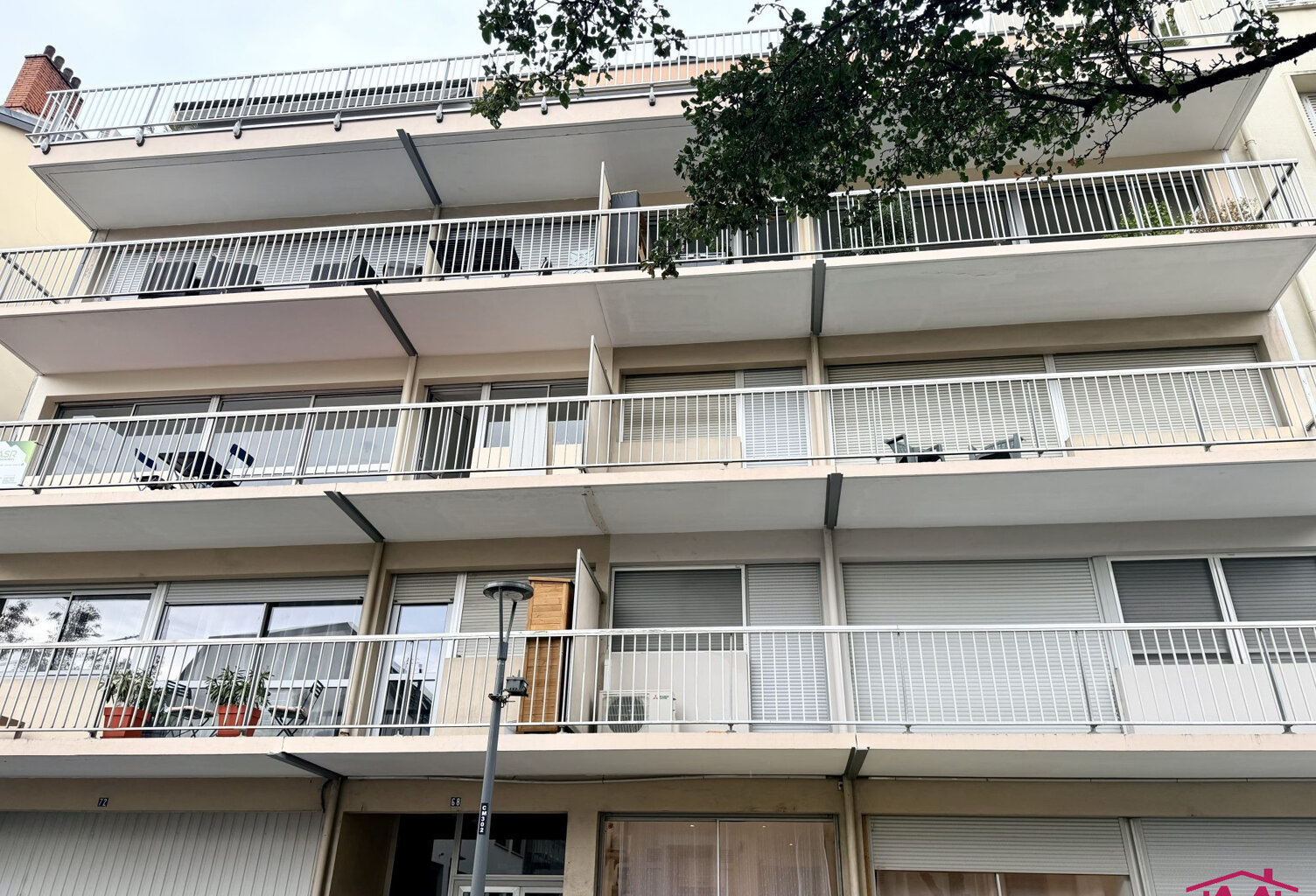 F3 avec garage - Rue des Écoles — photo 1