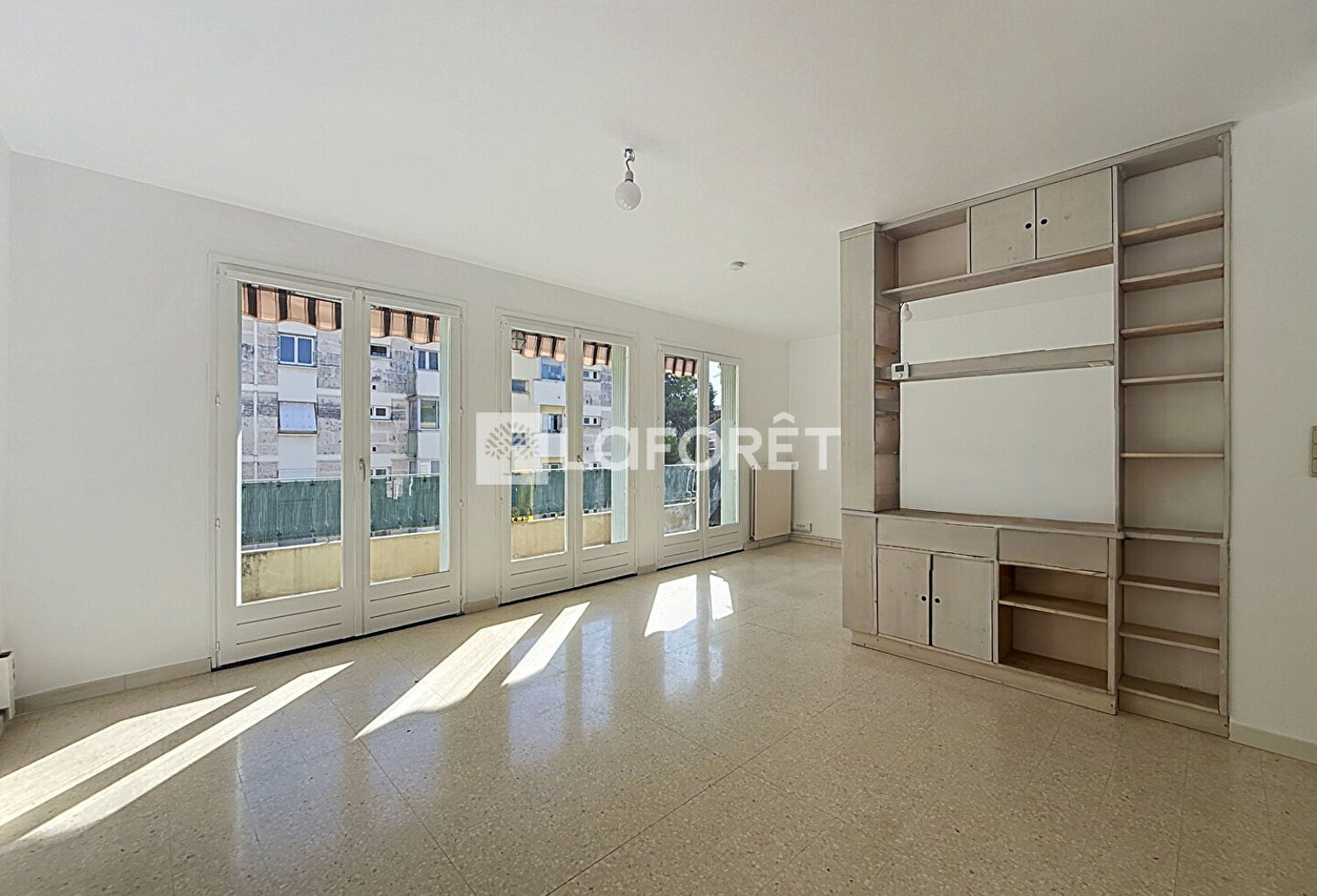Appartement T5  traversant 89m2 Alco — photo 1