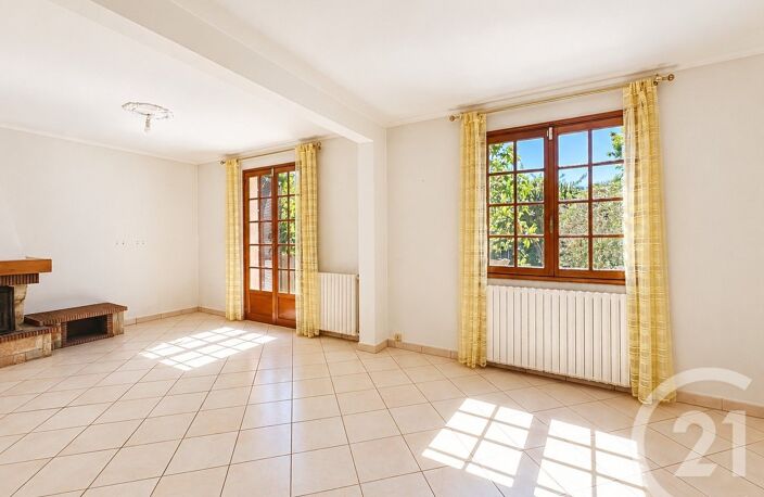 Vente maison 5 pièces 85 m² Vitry-sur-Seine (94400) — photo 5