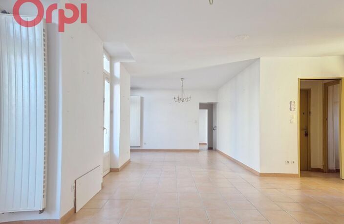 Appartement À Vendre 4 chambres — photo 2