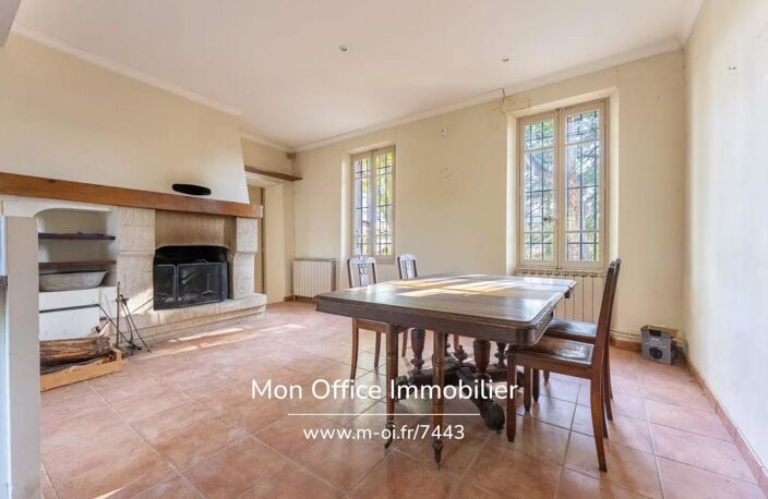 Référence : 7443-ASI - Dans un ancien Mas Provençal, maison T4 mitoyenne à rénover — photo 2