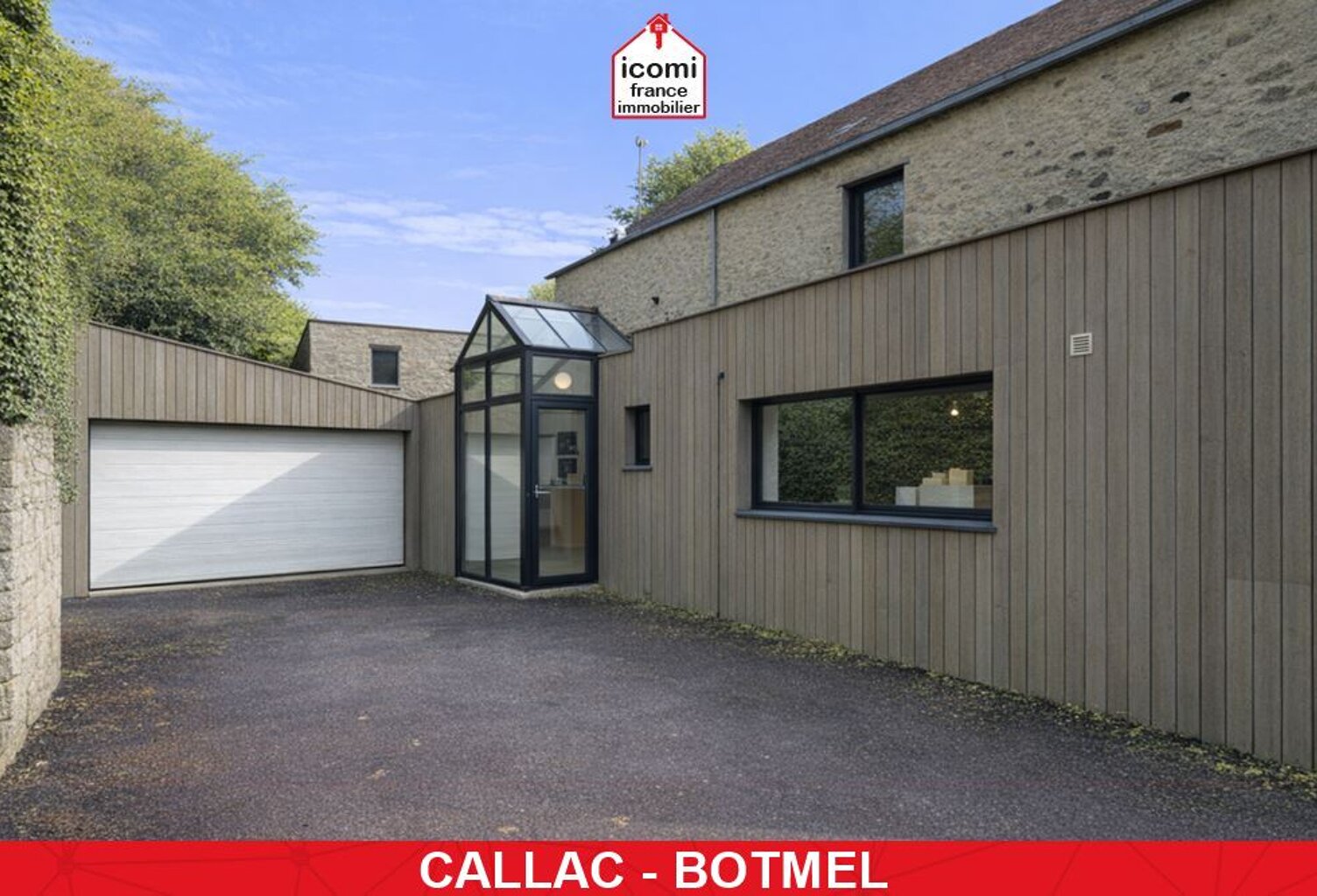 COTES-D'ARMOR - Callac (22160) - A VENDRE - PROPRIETE DE CHARME DE +250M² AVEC 6 CHAMBRES + 1 BUREAU SUR 1550 M² DE TERRAIN - DPE : D - RARE - CALME - COUP DE COEUR — photo 1