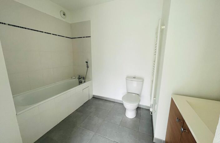 T1 34M² AVEC JARDIN - TOULOUSE NORD - DOSSIERS AVEC GARANTS ACCEPTES — photo 3