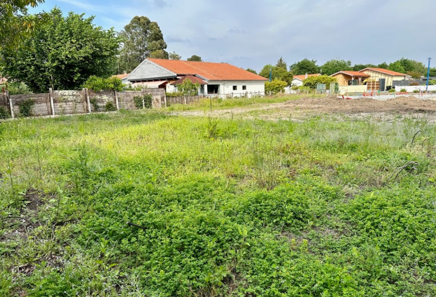 Terrain à bâtir à Blanquefort (33290) — photo 1