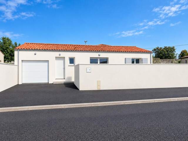 Maison de plain-pied SEMUSSAC - 3 chambres - Garage - Garantie Dommage-Ouvrages — photo du bien