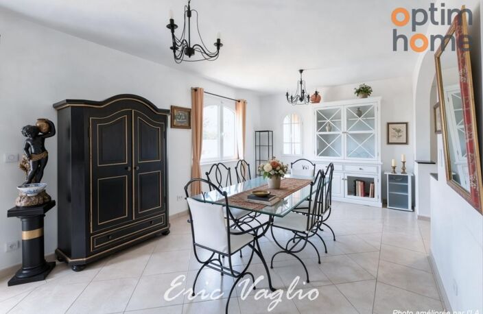BOUC-BEL-AIR – Villa familiale aux beaux volumes, 174 m² habitables + 107 m² de sous-sol aménagé, piscine chauffée et terrain de 4 110 m² — photo 4