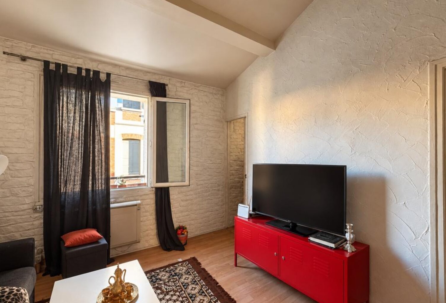 MARSEILLE 3e (13003) – Belle de Mai | T2 31 m² – Idéal Investissement Locatif ou Premier Achat – 64 000 € — photo 1
