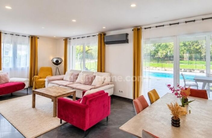 90500 BEAUCOURT – MAISON 185 M² – 5 PIECES – 4 CHAMBRES – PISCINE CHAUFFÉE – DPE A -  COMPATIBLE PROFFESION LIBERALE — photo 3