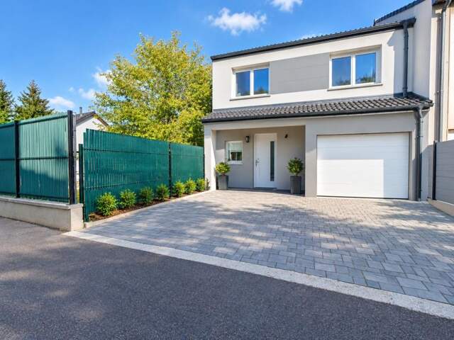 FAMECK – ÉDANGE | Maison récente de 94 m² avec 4 chambres, jardin et garage — photo du bien