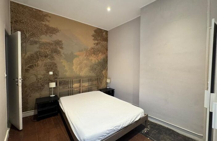 T3 — photo 3