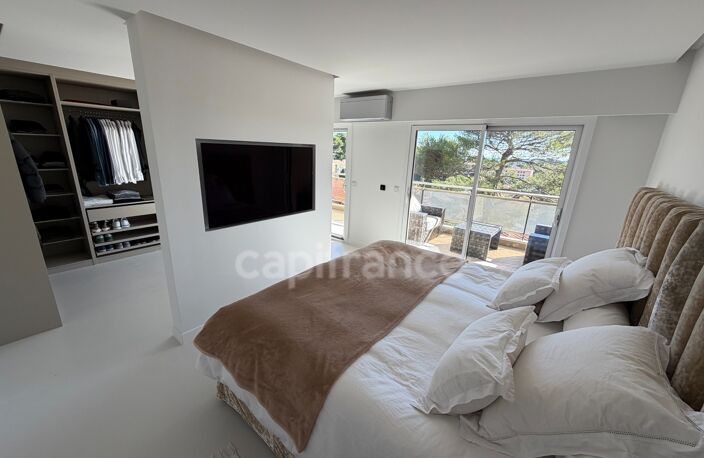 Appartement d’angle à vendre 4 pièces LE CANNET (06), place de parking privative, 2 caves ! — photo 5