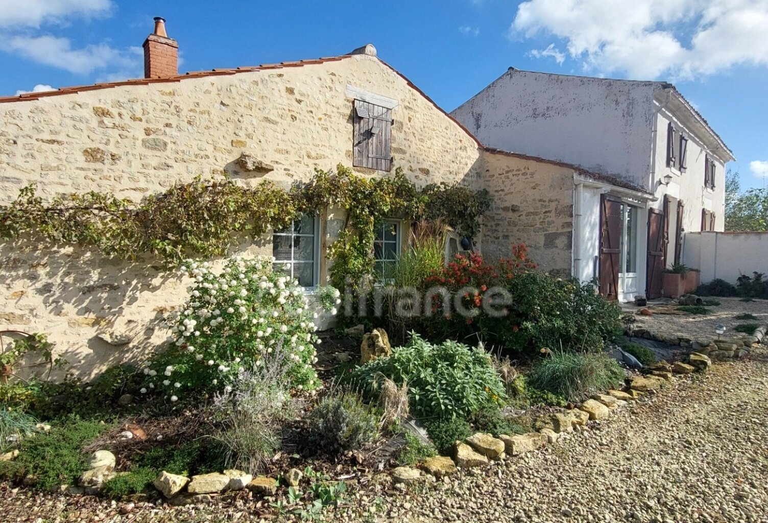 Maison à vendre 6 pièces SAINT MARTIN DES FONTAINES (85570) — photo 1