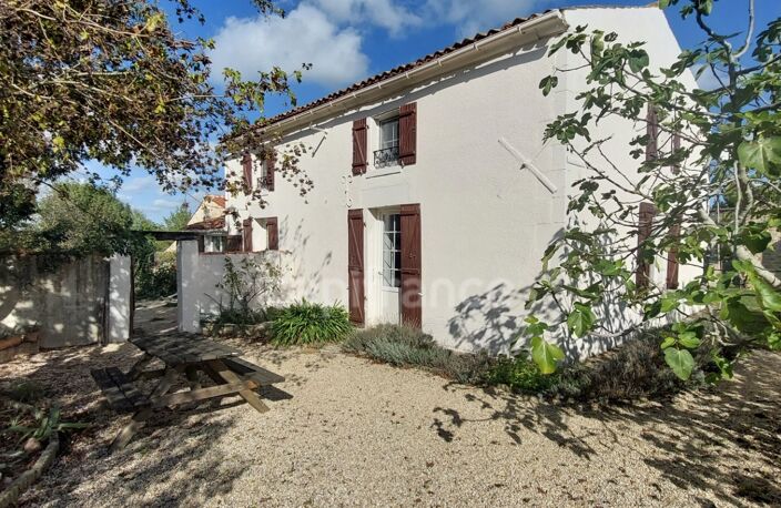 Maison à vendre 6 pièces SAINT MARTIN DES FONTAINES (85570) — photo 2