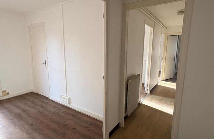 Appartement Type 4 VILLEFRANCHE SUR SAONE — photo 3