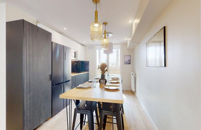 42 rue Racine Villeurbanne 69100 - T4 Meublé - 1590 €CC — photo 5