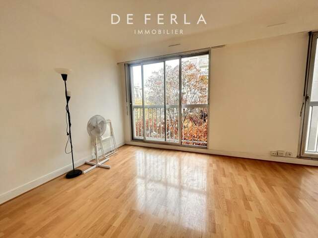 Studio lumineux à Montparnasse — photo du bien