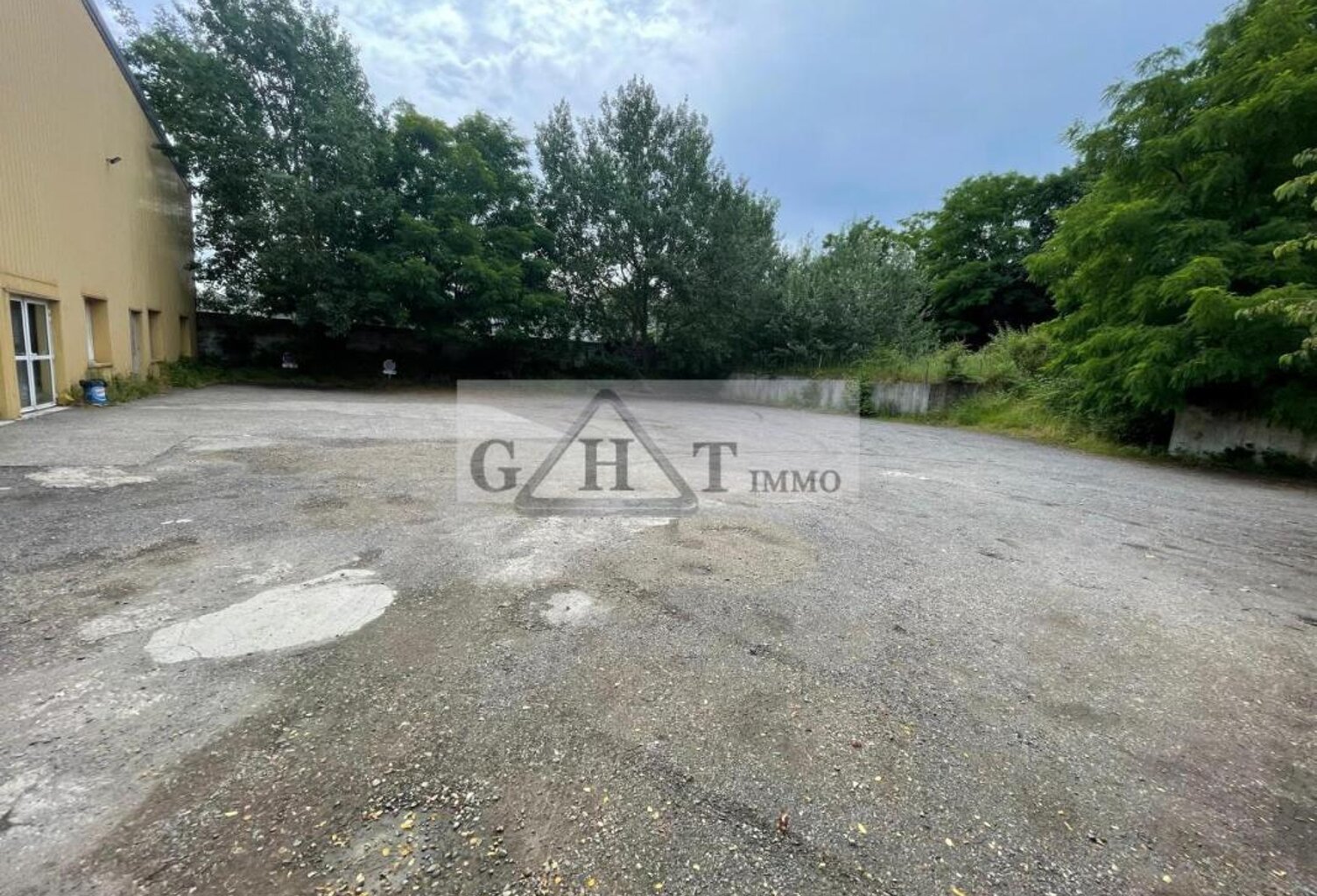 TERRAIN A VENDRE SAINT FARGEAU PONTHIERRY — photo 1