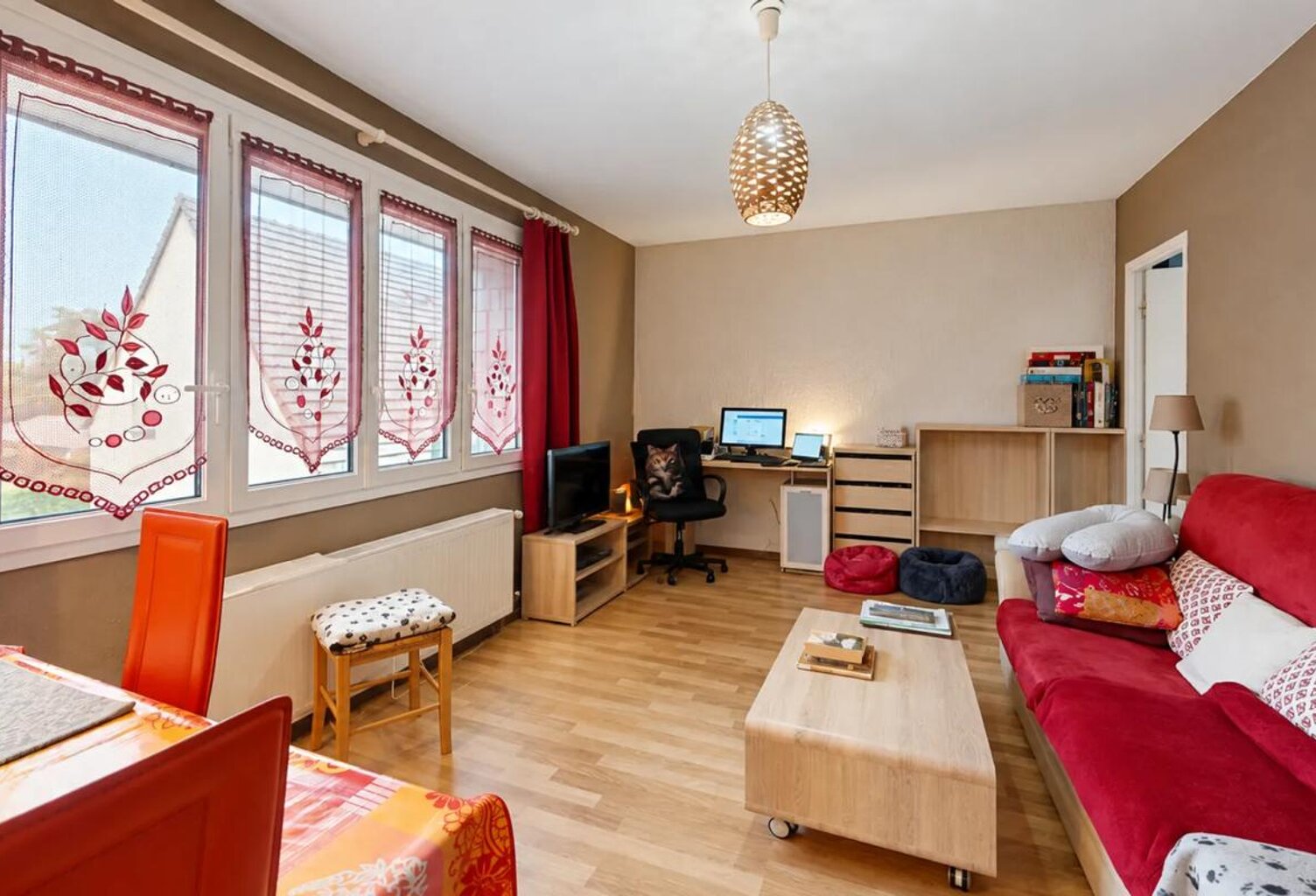 IFS PLAINE – Appartement 2 pièces de 45 m² au dernier étage avec — photo 1