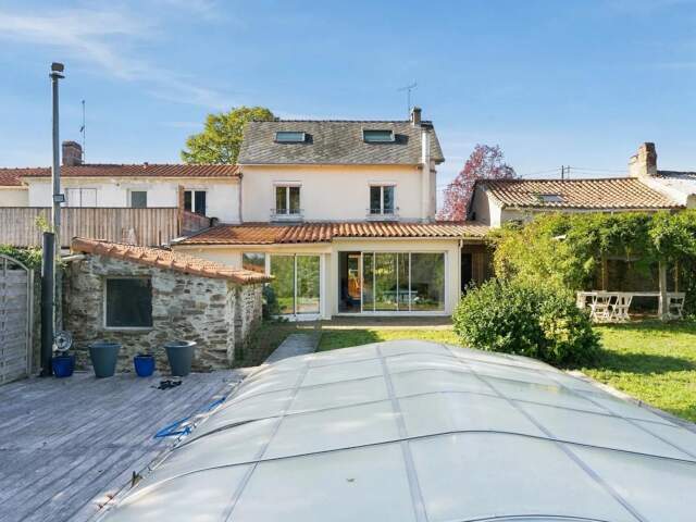 Maison de 7 pièces de 146 m² à Le Cellier — photo du bien
