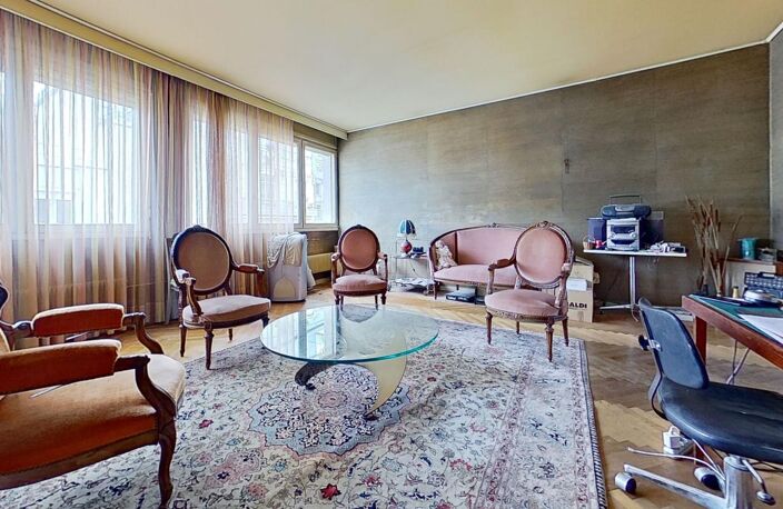 Coeur LYON 6ème, Grand T5 de 135m², 5ème étage et dernier étage — photo 3