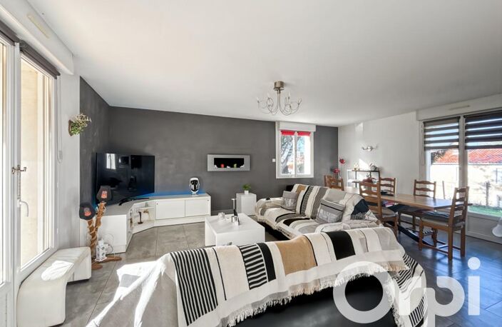 Maison 5 chambres, jardin 2000 m² et dépendance — photo 2